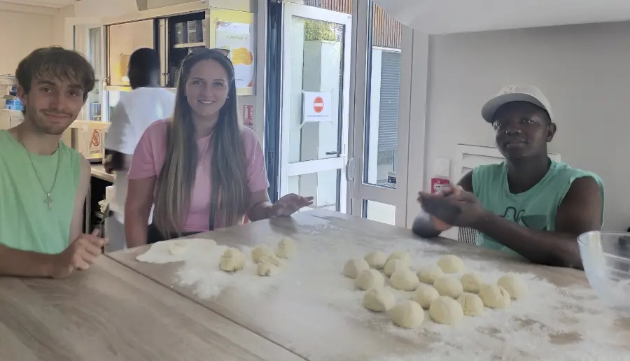 Atelier cuisine au FJT : un moment de partage et de gourmandise